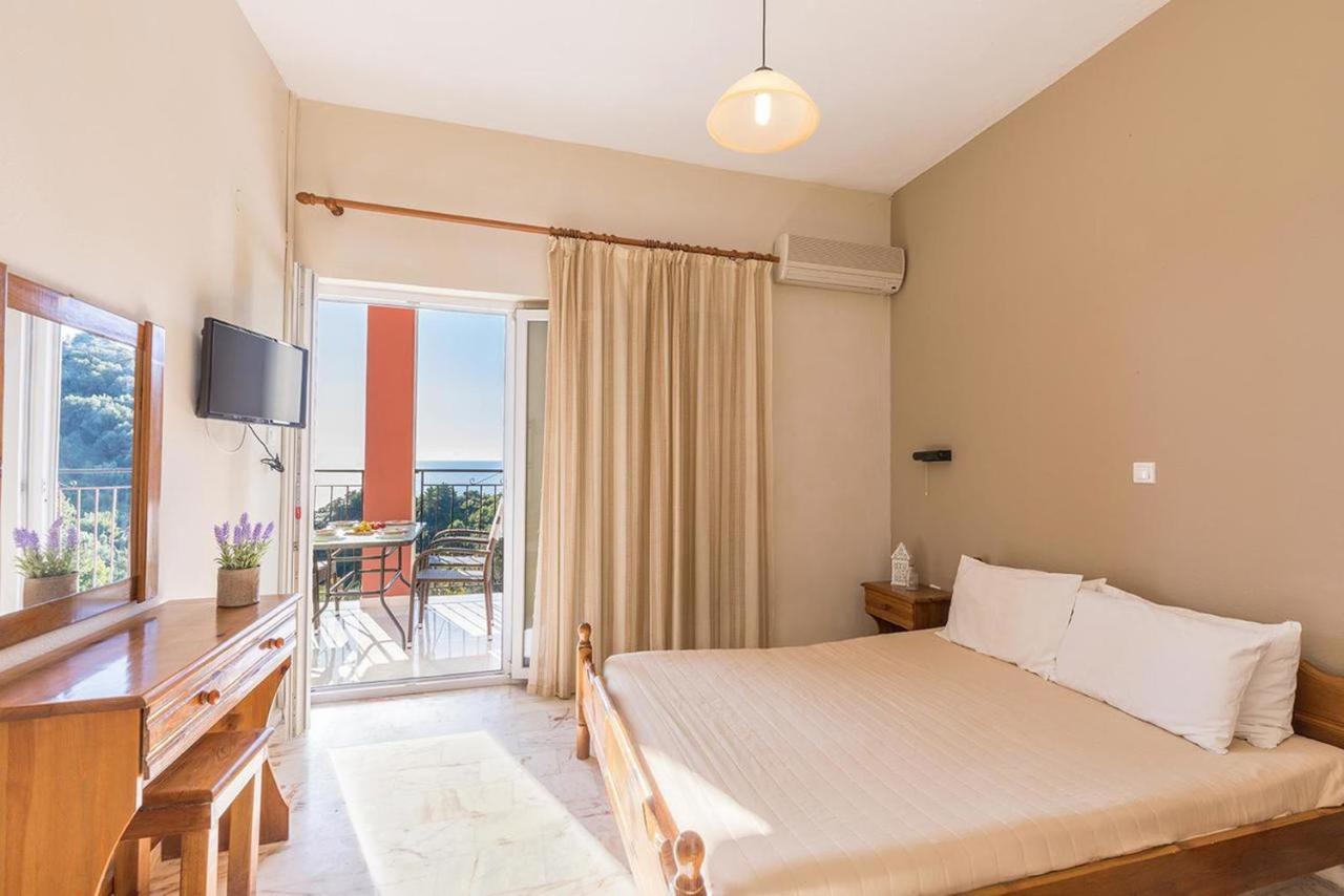 With Swimming Pool And Panorama Sea View - Apartment