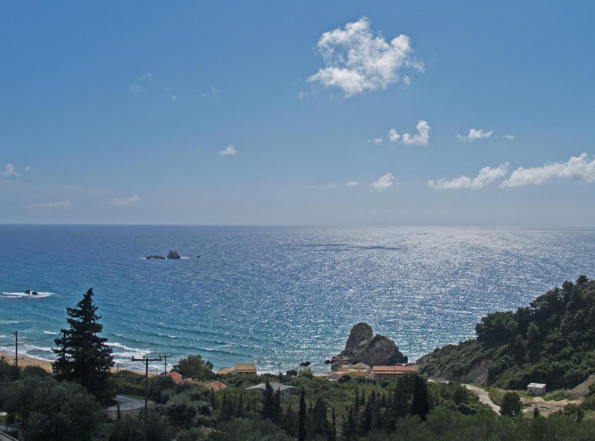 With Swimming Pool And Panorama Sea View - Apartment